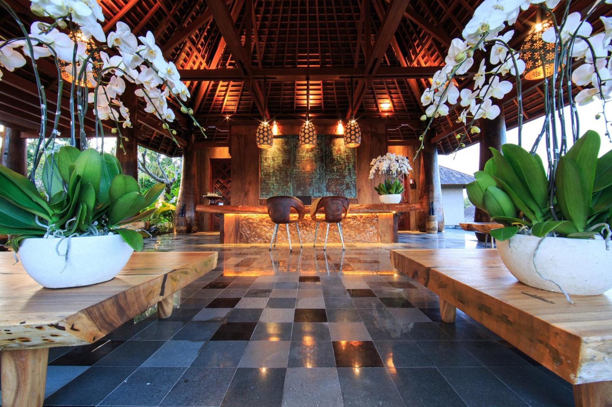 Tejaprana Bisma - Chse Certified Hotel Ubud Kültér fotó The lobby of the resort
