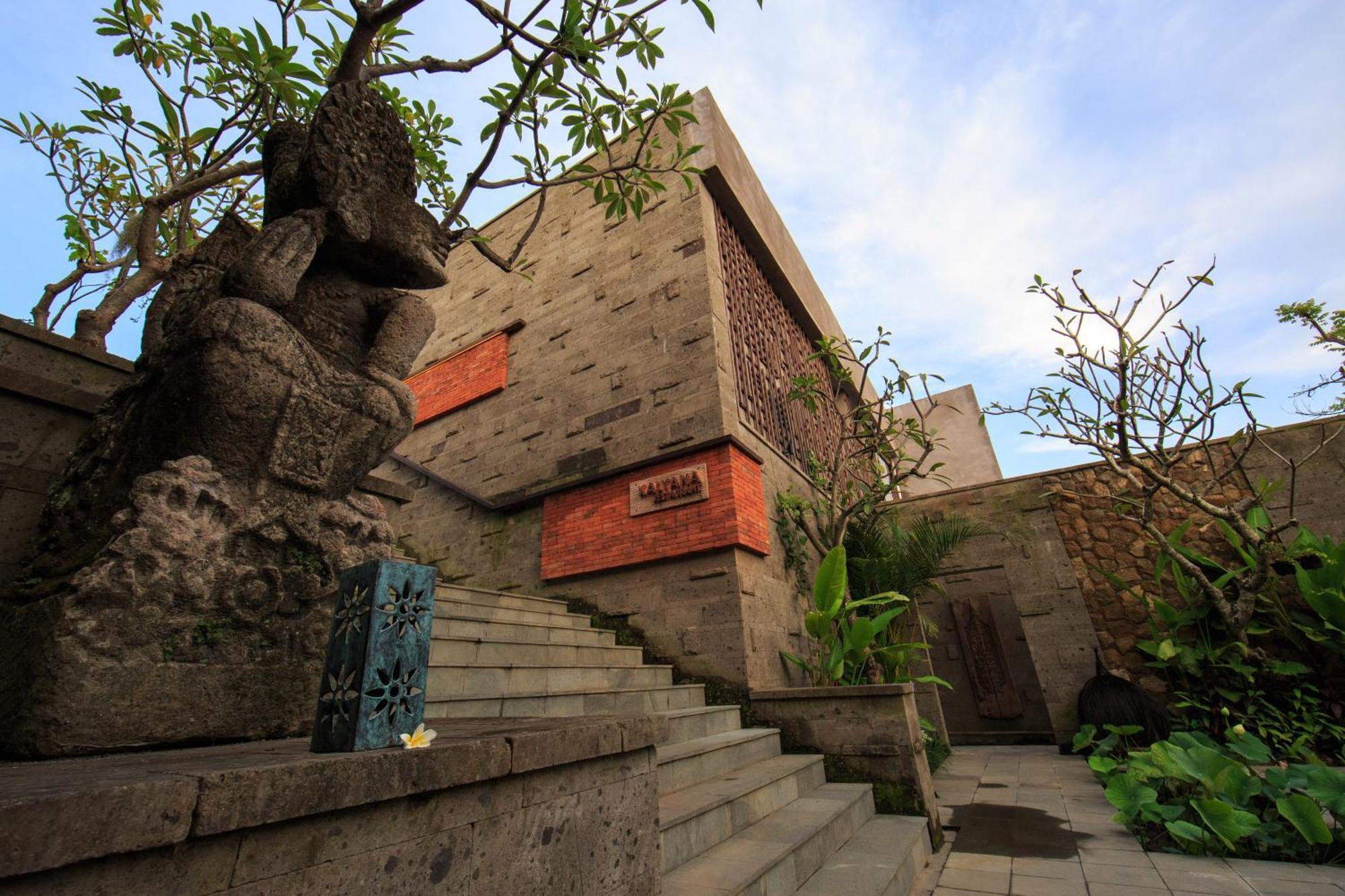 Tejaprana Bisma - Chse Certified Hotel Ubud Kültér fotó The museum's main entrance