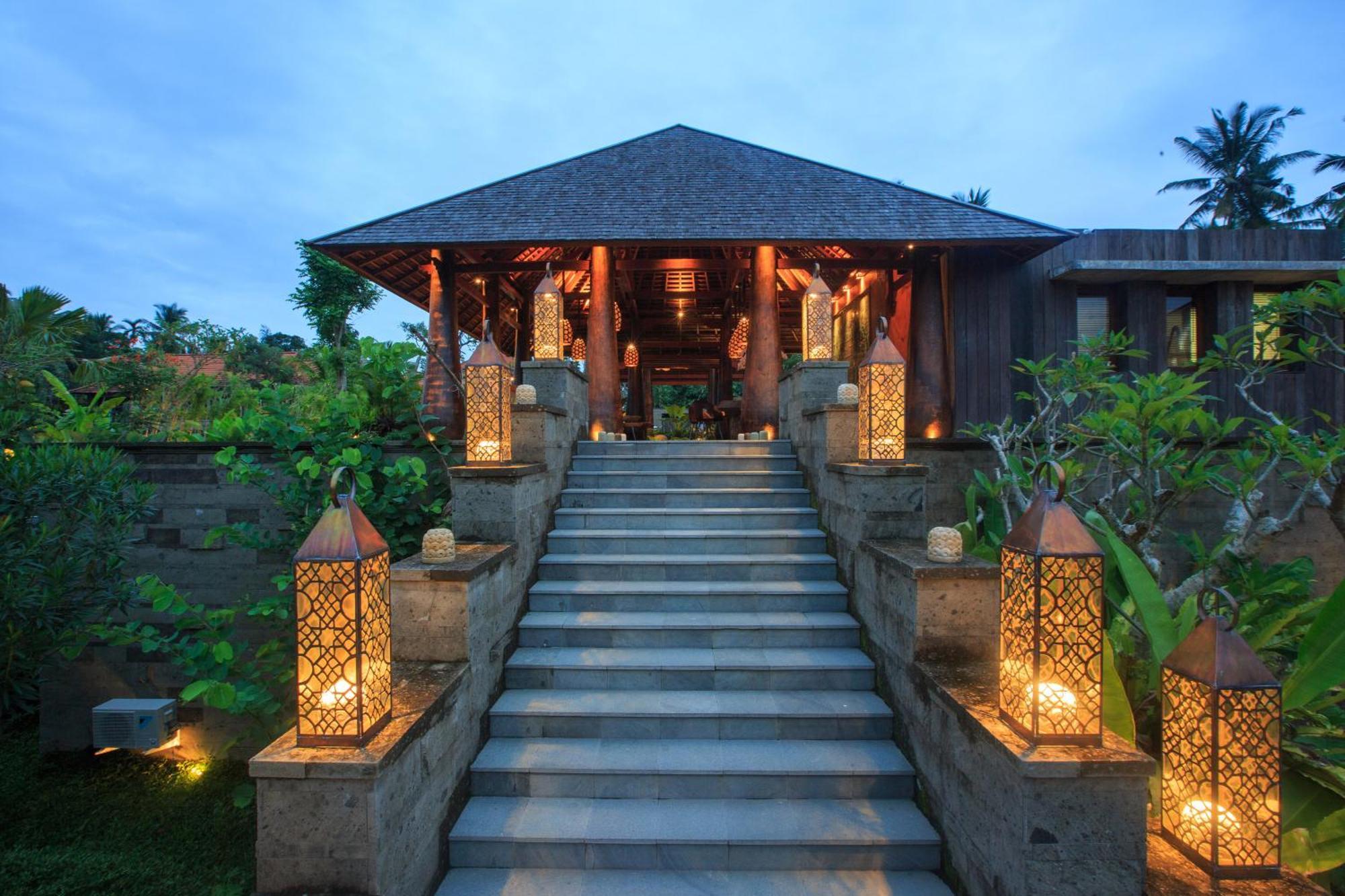 Tejaprana Bisma - Chse Certified Hotel Ubud Kültér fotó Entrance to the resort